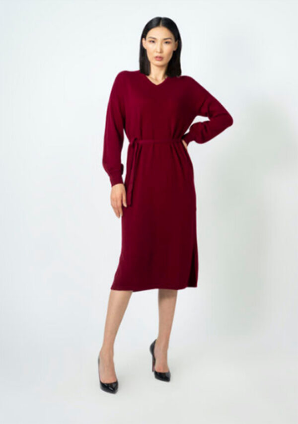 Cashmere dress with a belt