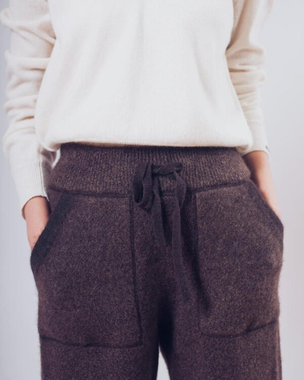 Mongolian yak wool trouser from Mete Collection 1